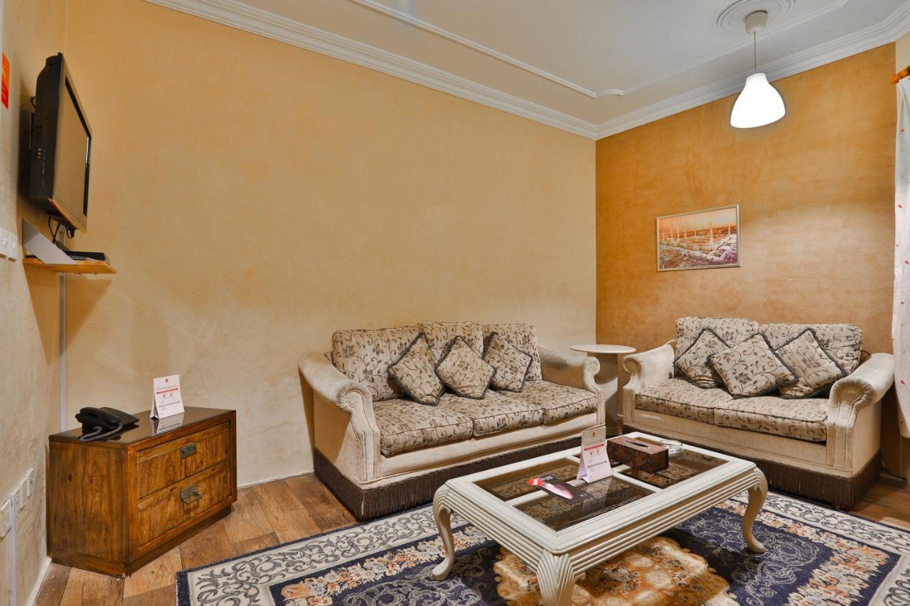 Oyo 350 Dar Almadinah Hotel Dzsidda Kültér fotó